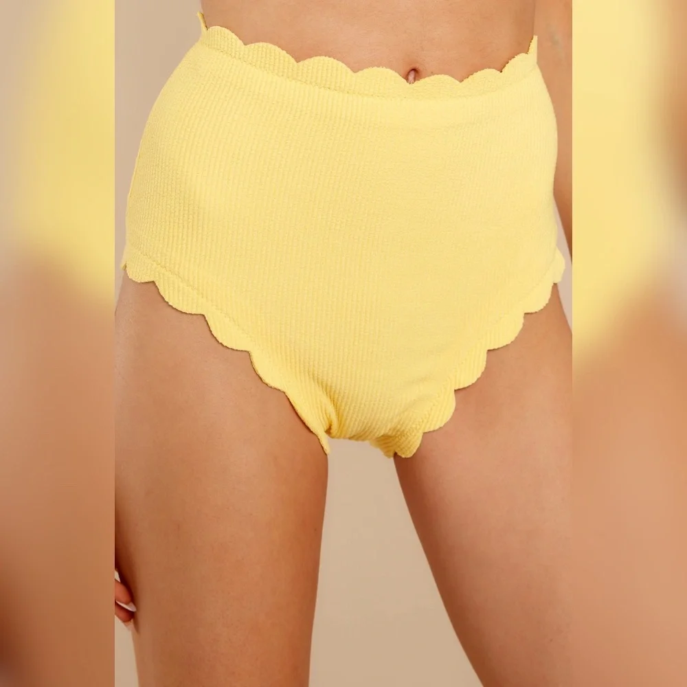 NWT High Waisted Yellow Bikini Bottoms Size Small - Picture 1 of 10